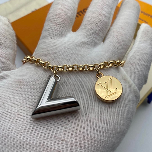 ブランドキーホルダー側面デザイン